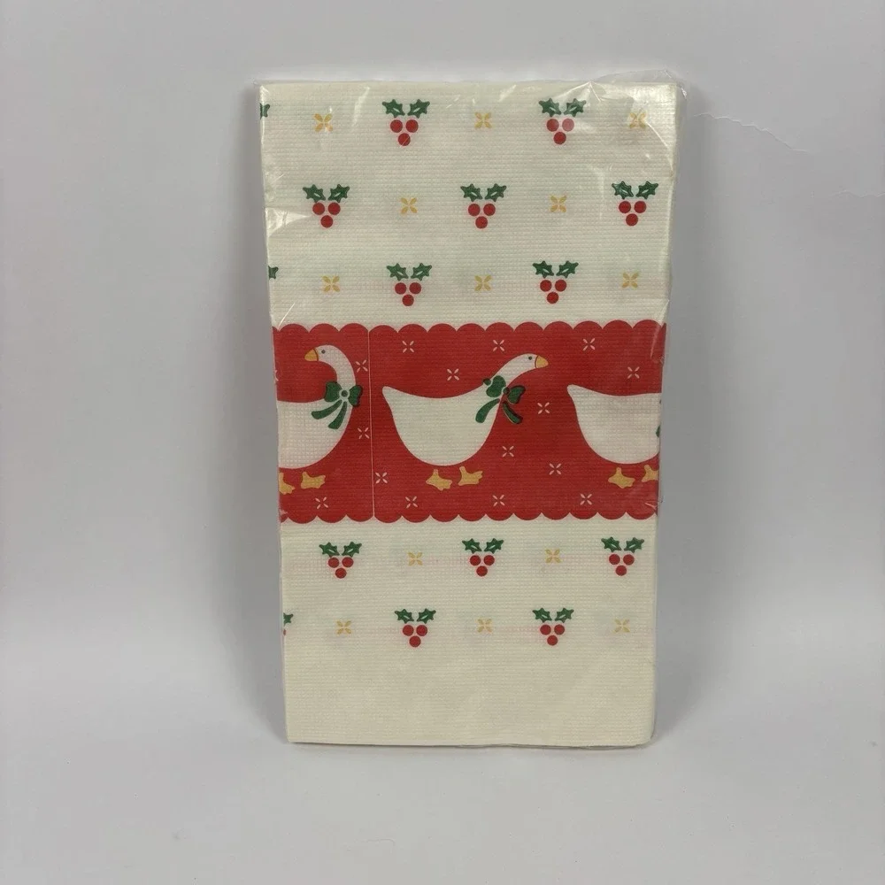 VTG NOS Artfaire Christmas Goose Table Cover And Napkins Granny Core Holly